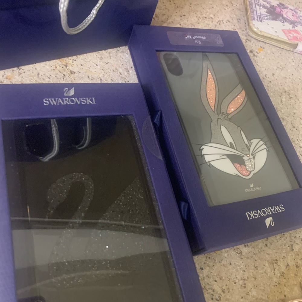 iPhone XR case - Picture 6 of 10